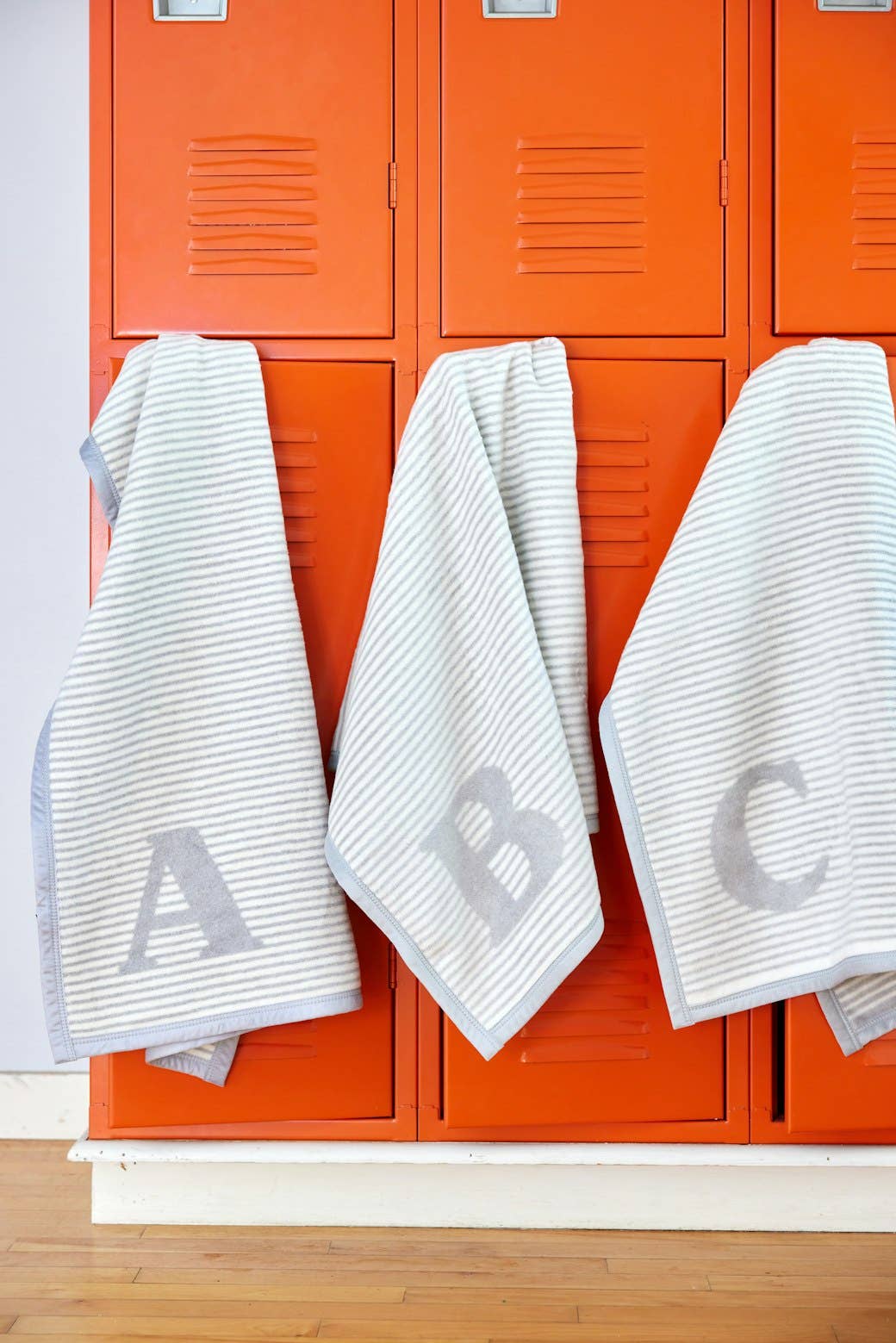 ChappyWrap - Monogram Mini Blanket