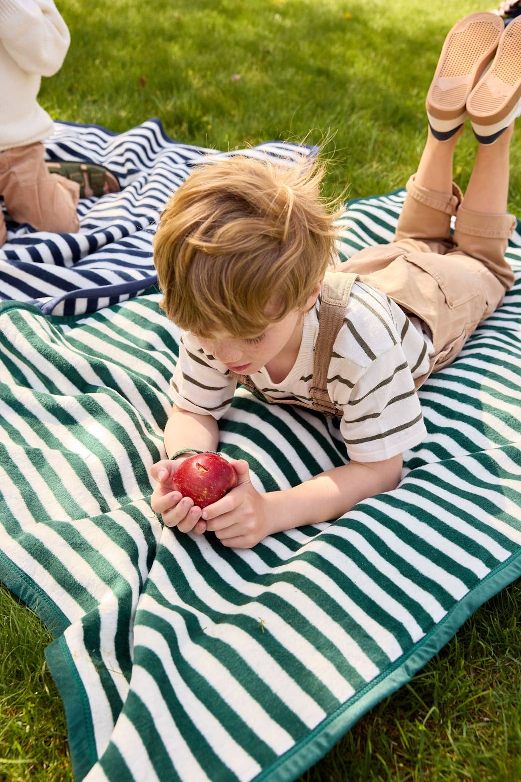 ChappyWrap - Sideline Stripe Evergreen Midi Blanket