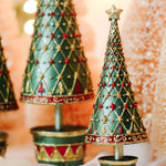 Fleur De Lis Tree w/Drum Base (Traditional Green)