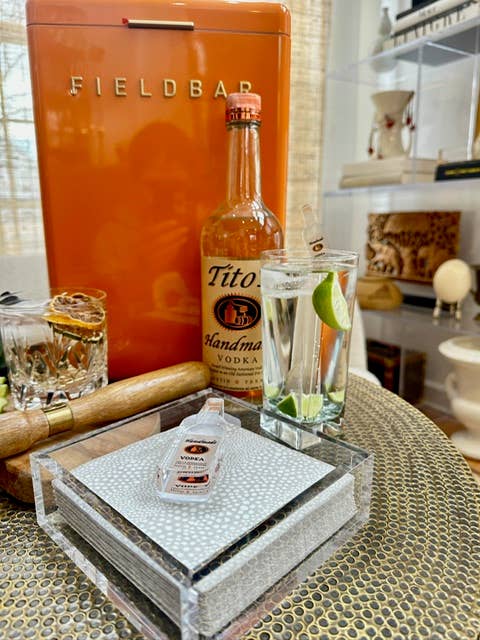 Maven Home - Acrylic Napkin Weight - Vodka