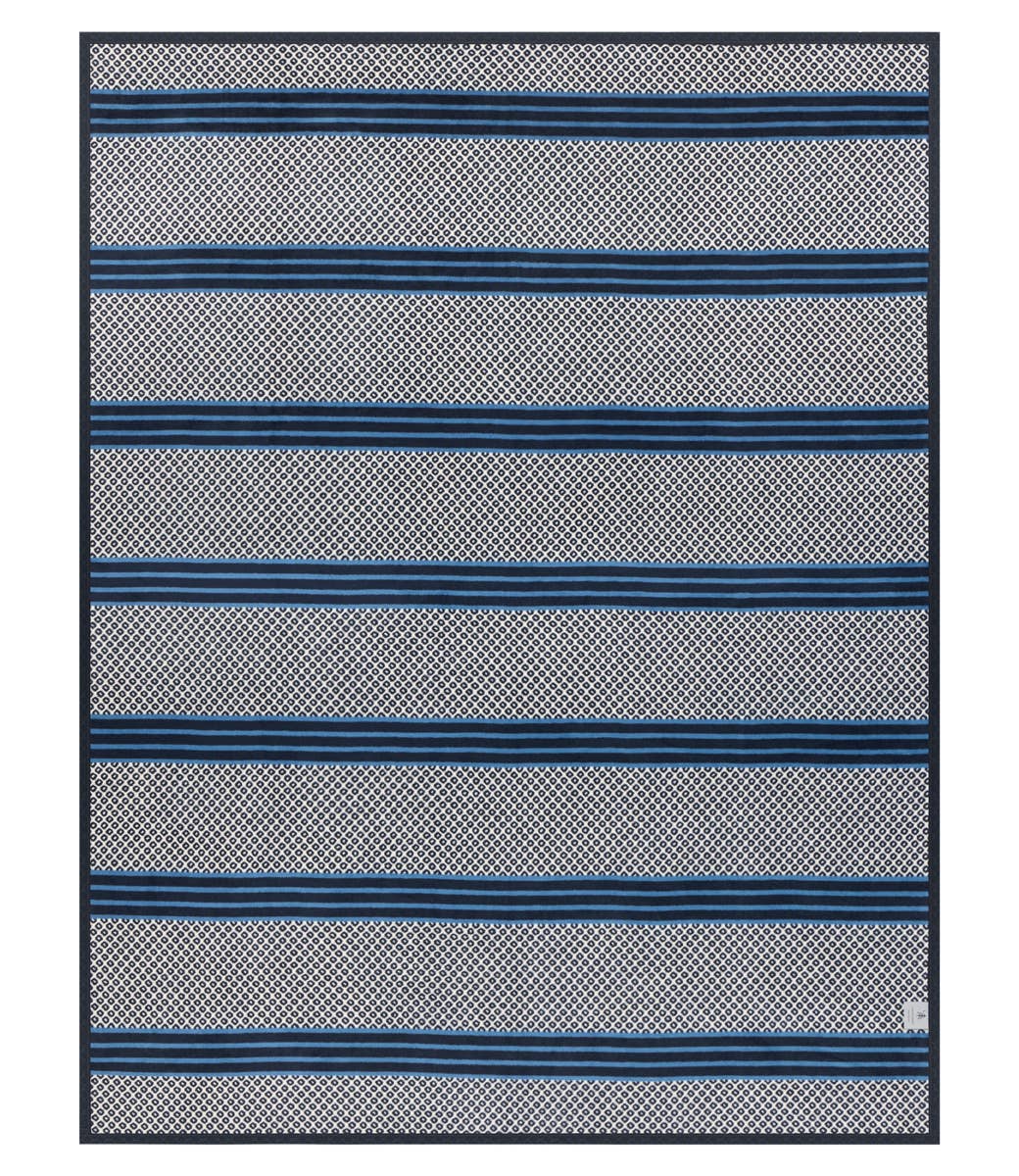 ChappyWrap - Captain's Classic Midnight Navy Blanket