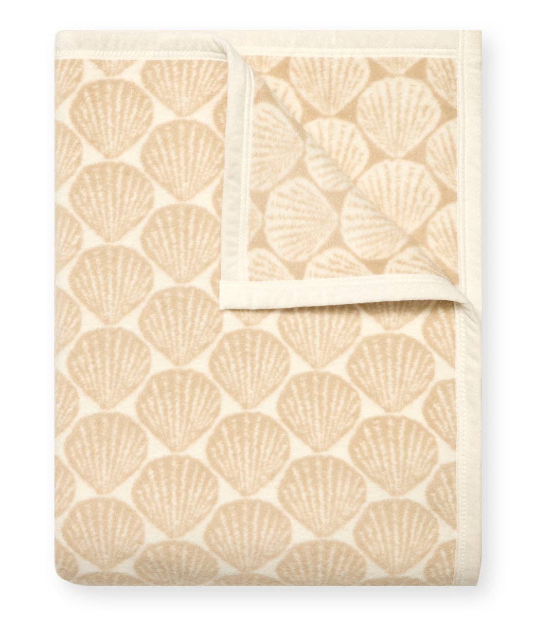 ChappyWrap - Seashells Oak Blanket