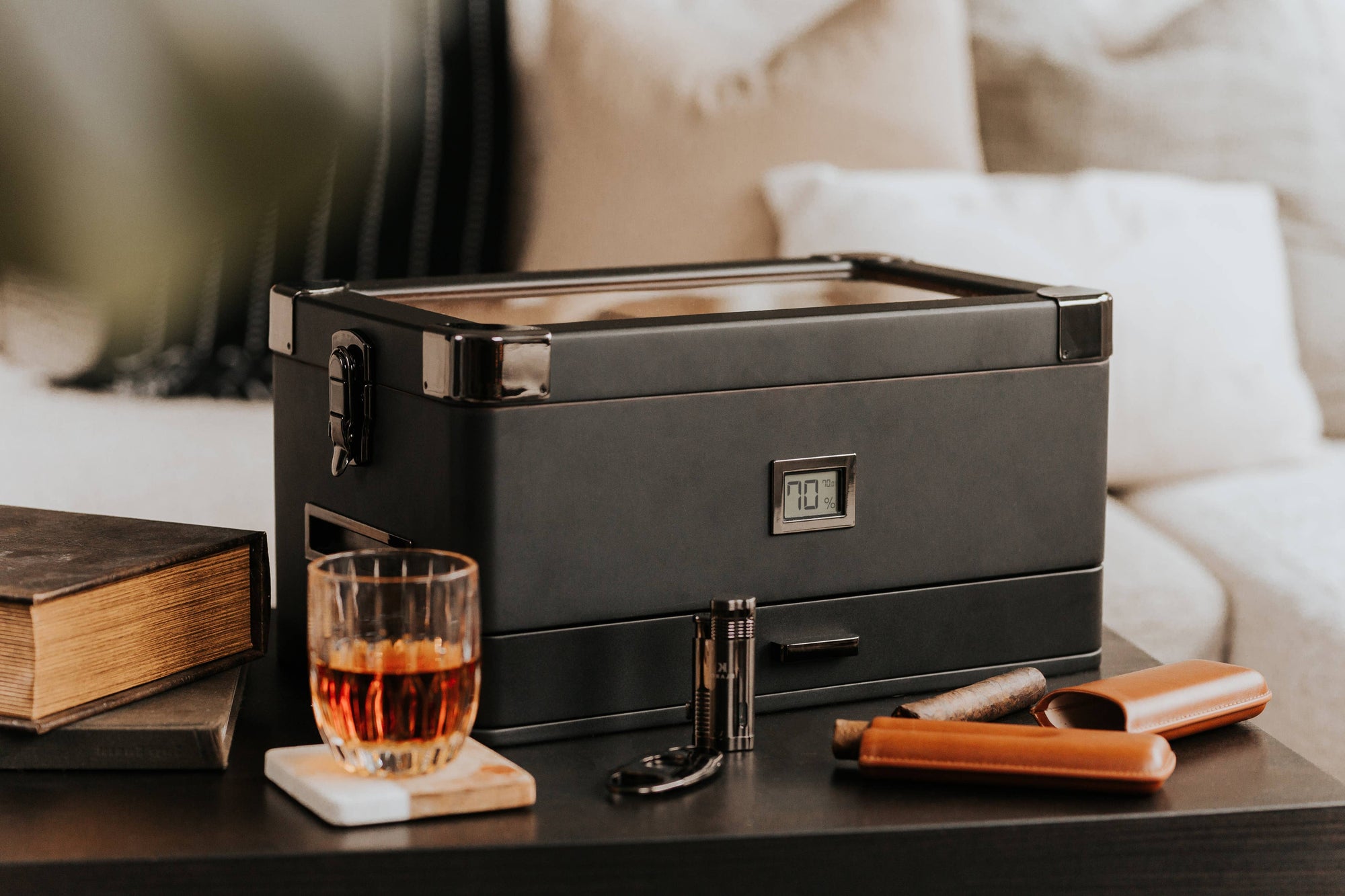 Case Elegance - Black Edition Military Humidor
