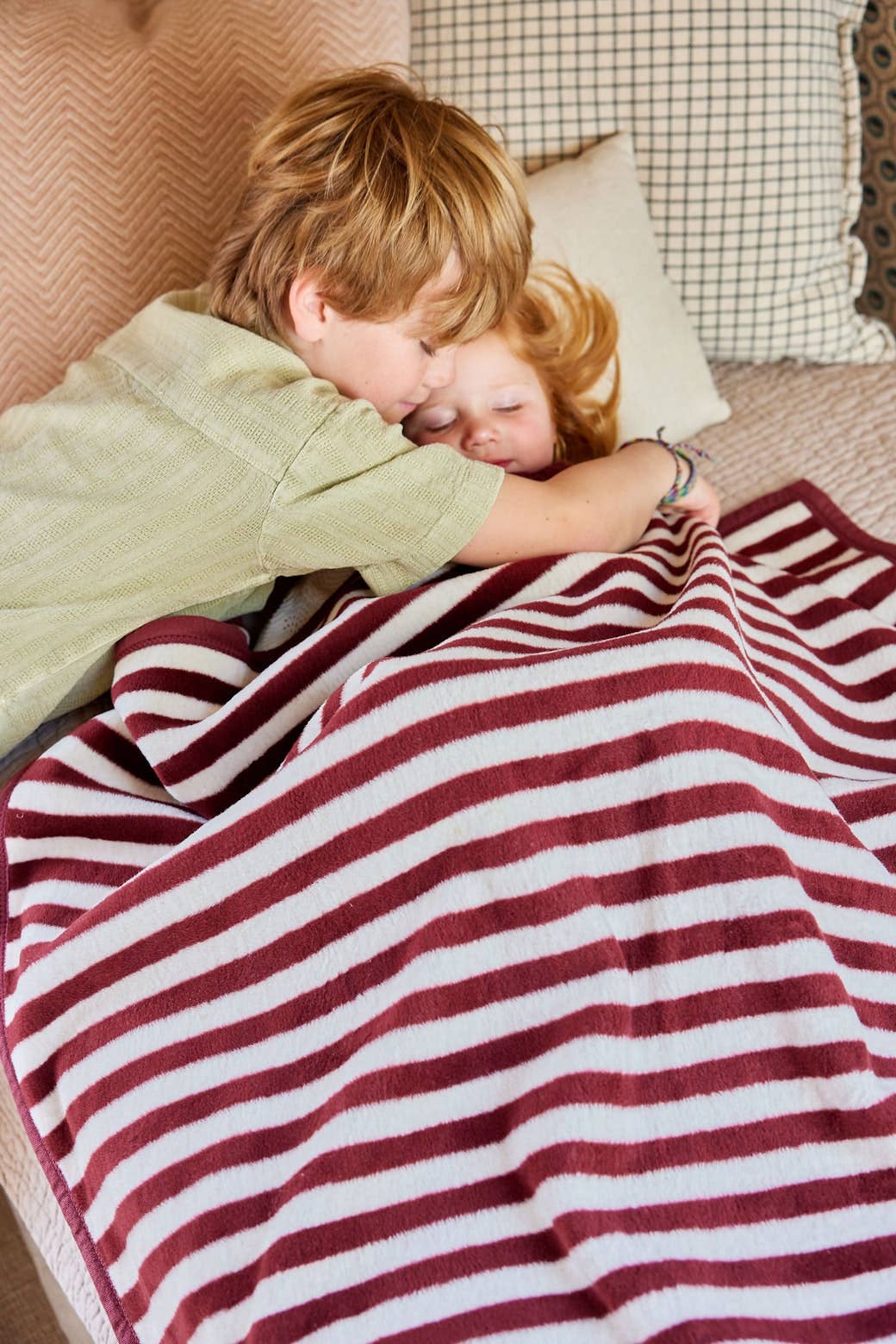 ChappyWrap - Sideline Stripe Maroon Midi Blanket