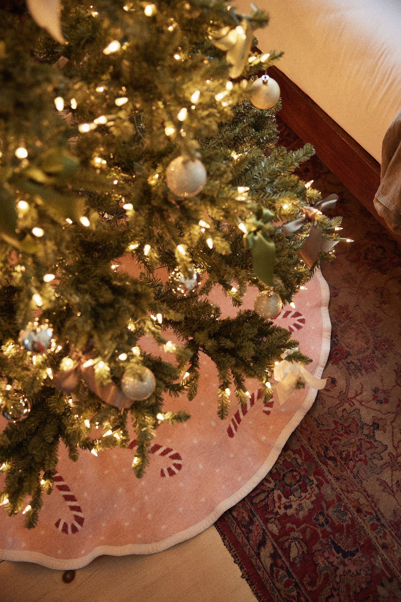 ChappyWrap - Candy Canes Christmas Tree Skirt
