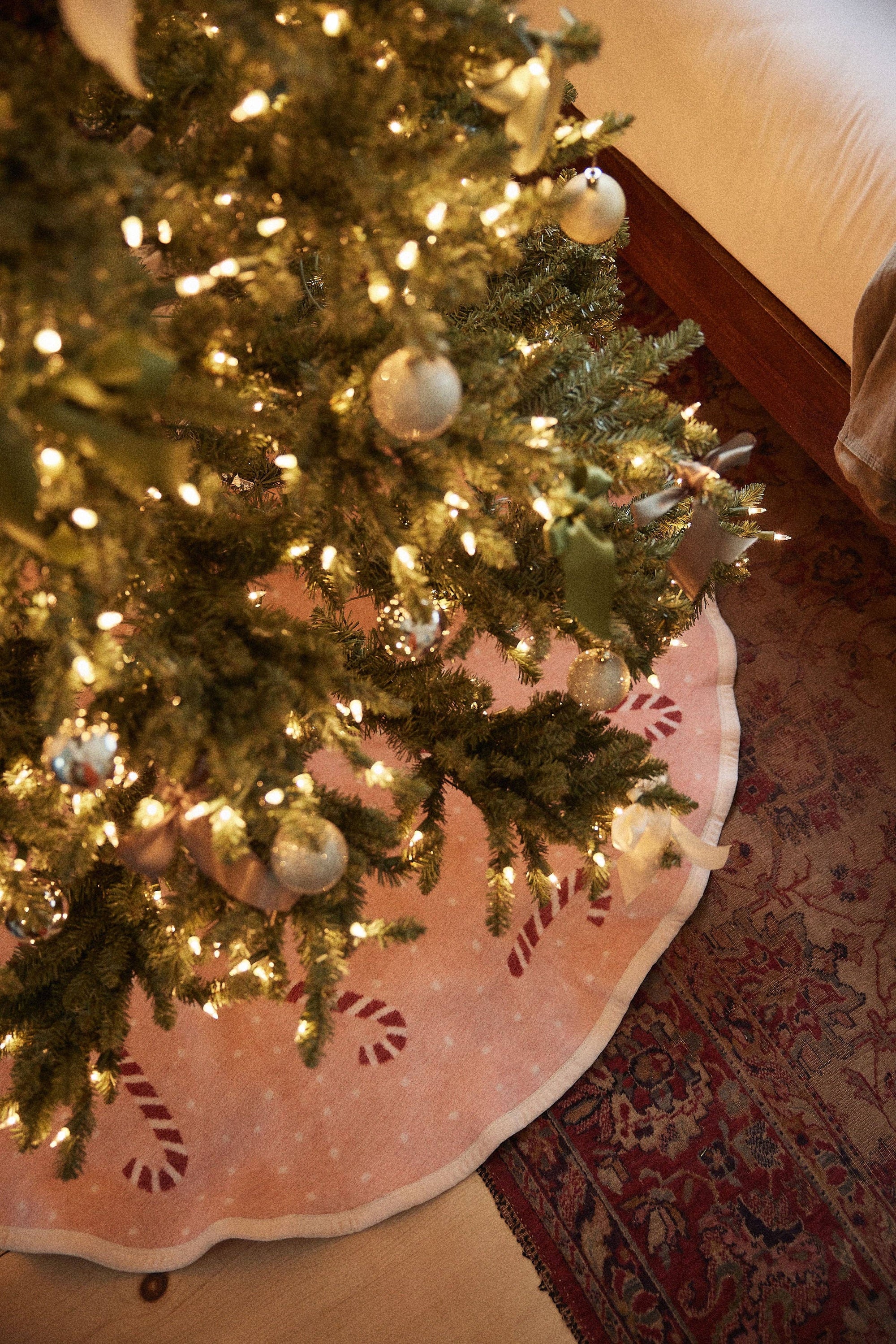 ChappyWrap - Candy Canes Christmas Tree Skirt