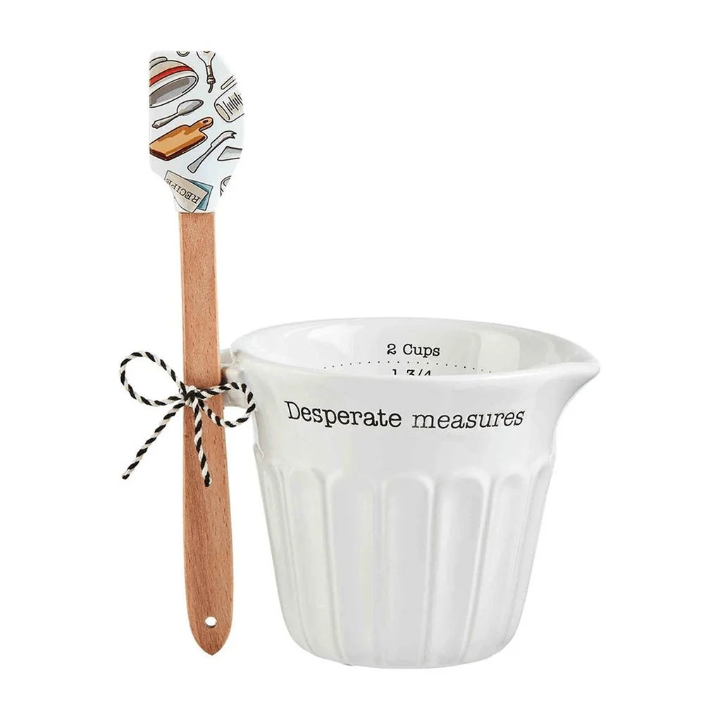 Measuring Cup and Spatula Set