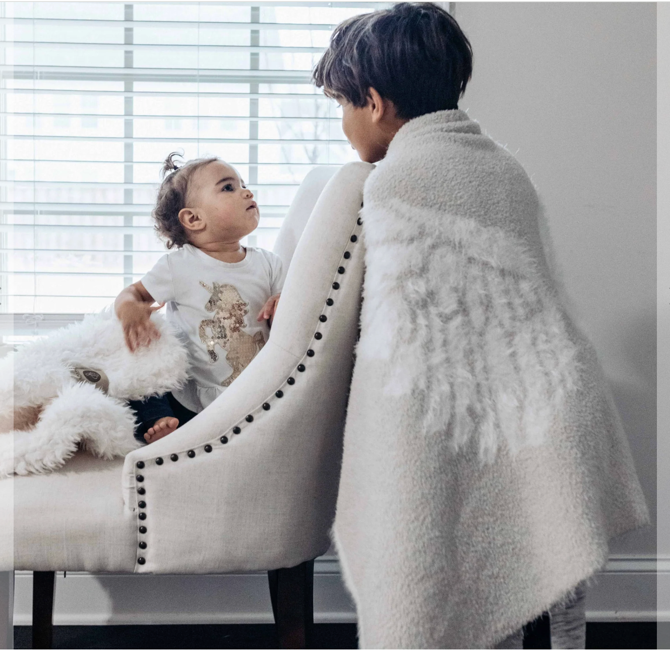 Dream Wings Little Throw (2 Colors)