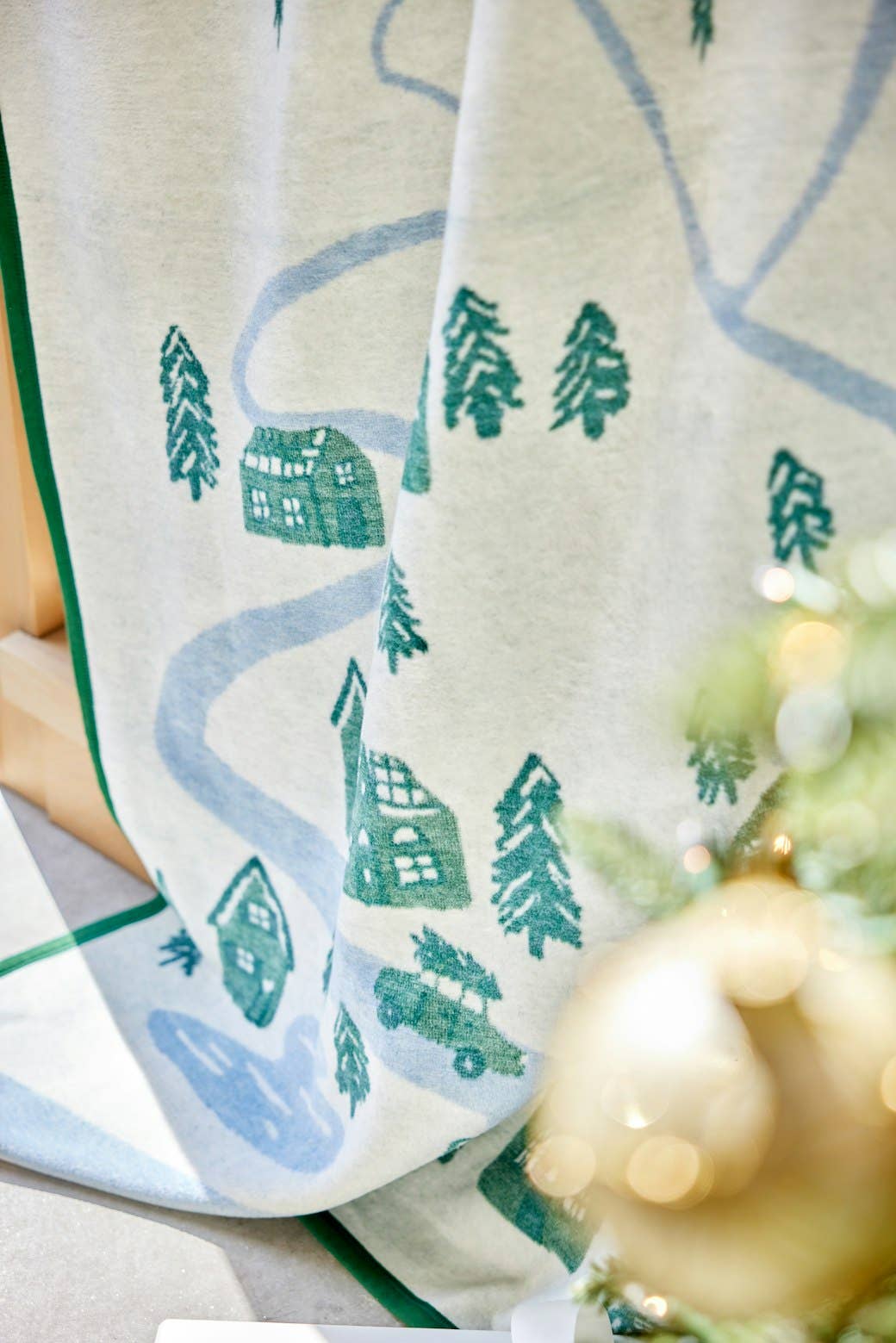 ChappyWrap - Winter Wonderland Blanket