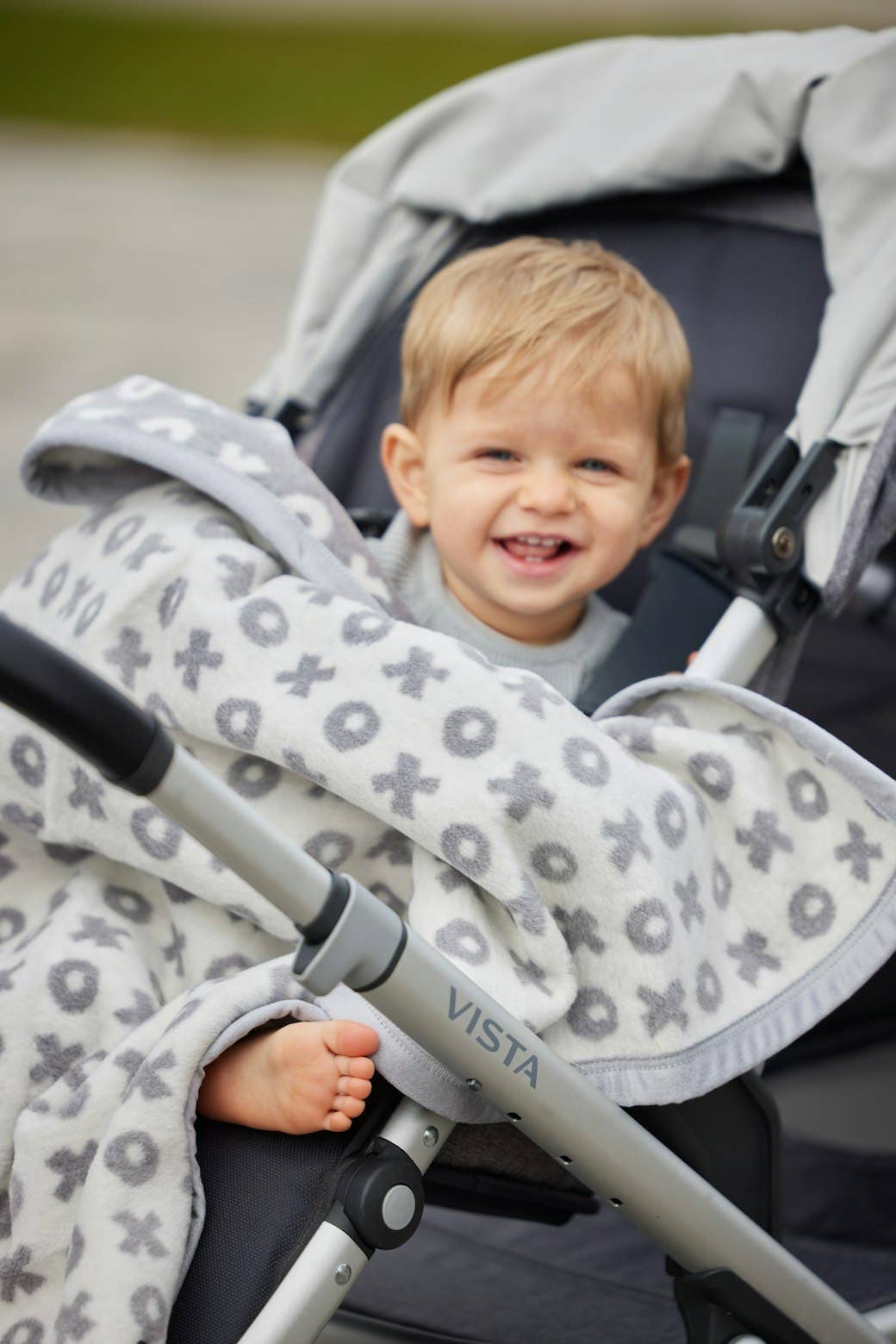 ChappyWrap - Hugs and Kisses Mini Blanket