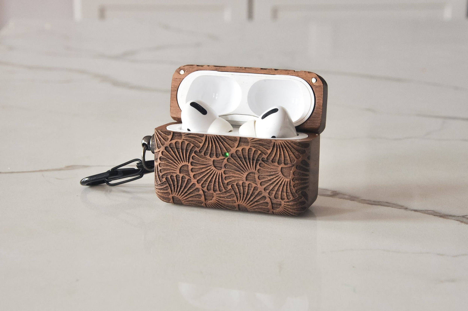 Lucca - Wood Airpod Pro Case