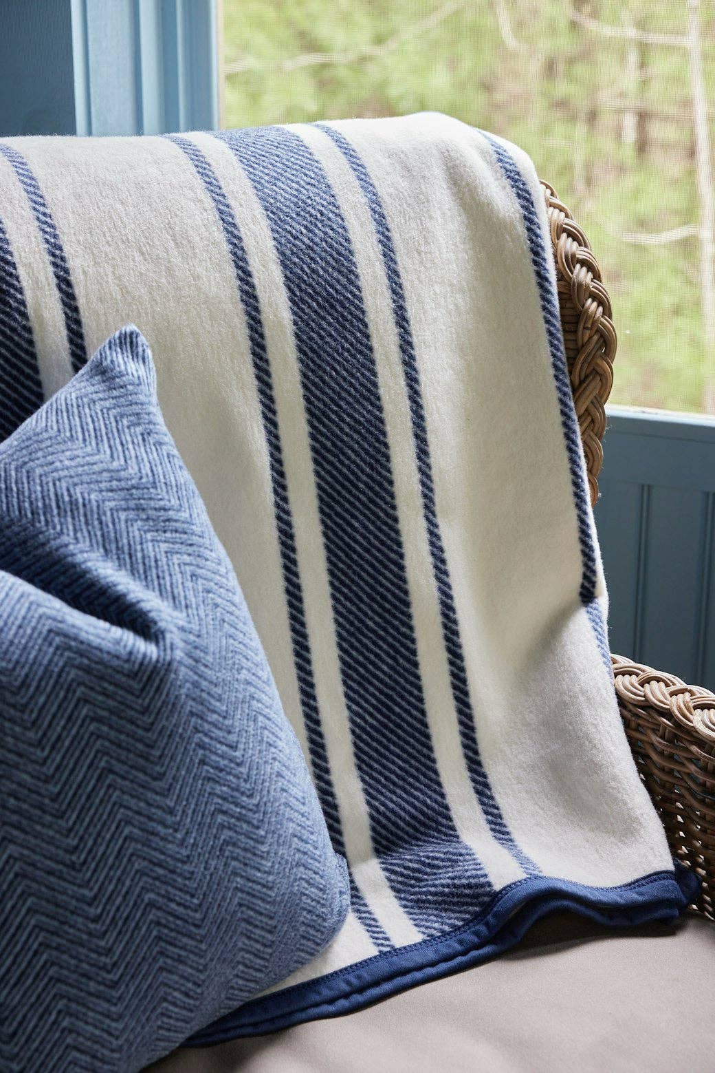 ChappyWrap - Dockside Stripe Navy Blanket