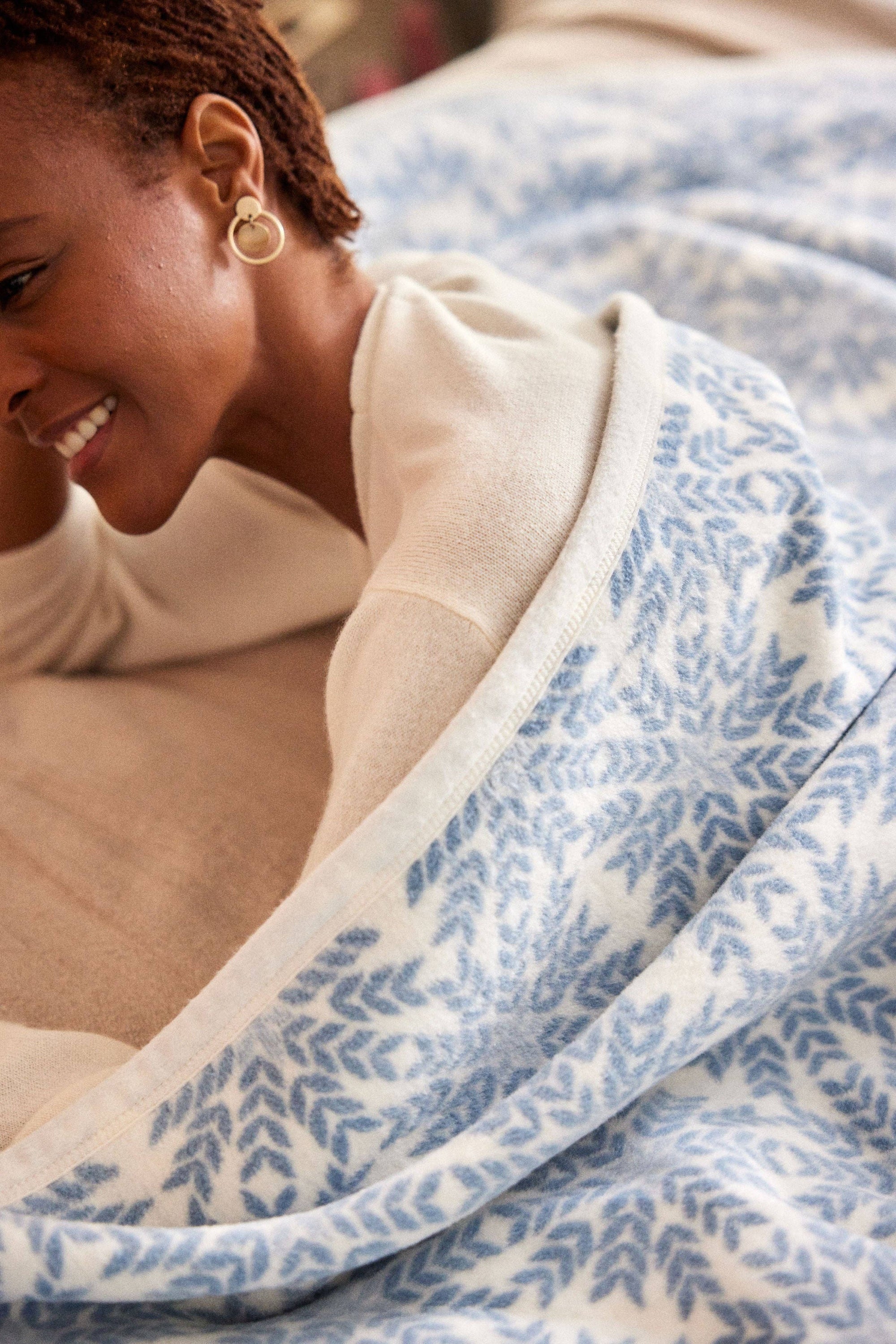 ChappyWrap - Nordic Frost Blanket