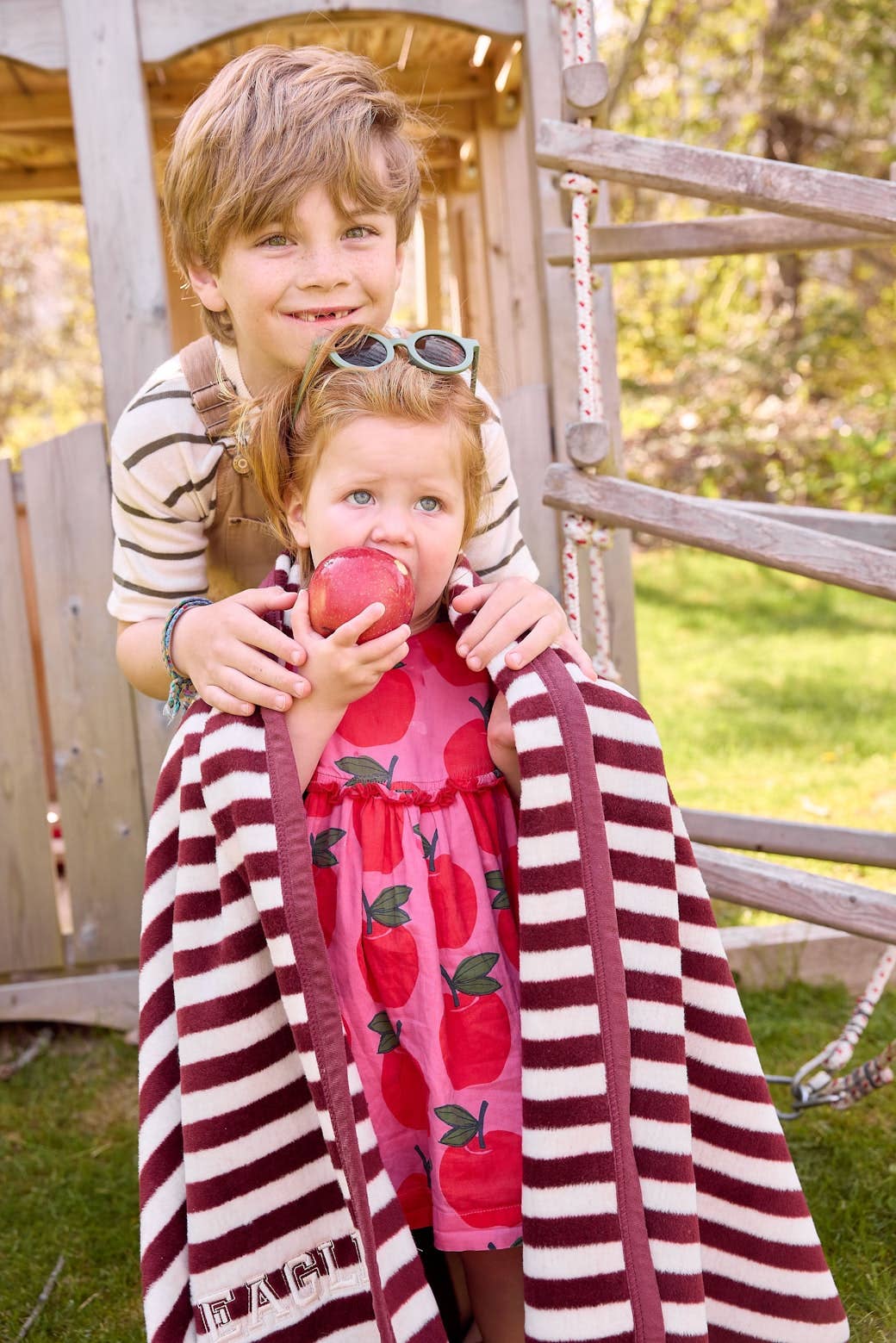 ChappyWrap - Sideline Stripe Maroon Midi Blanket