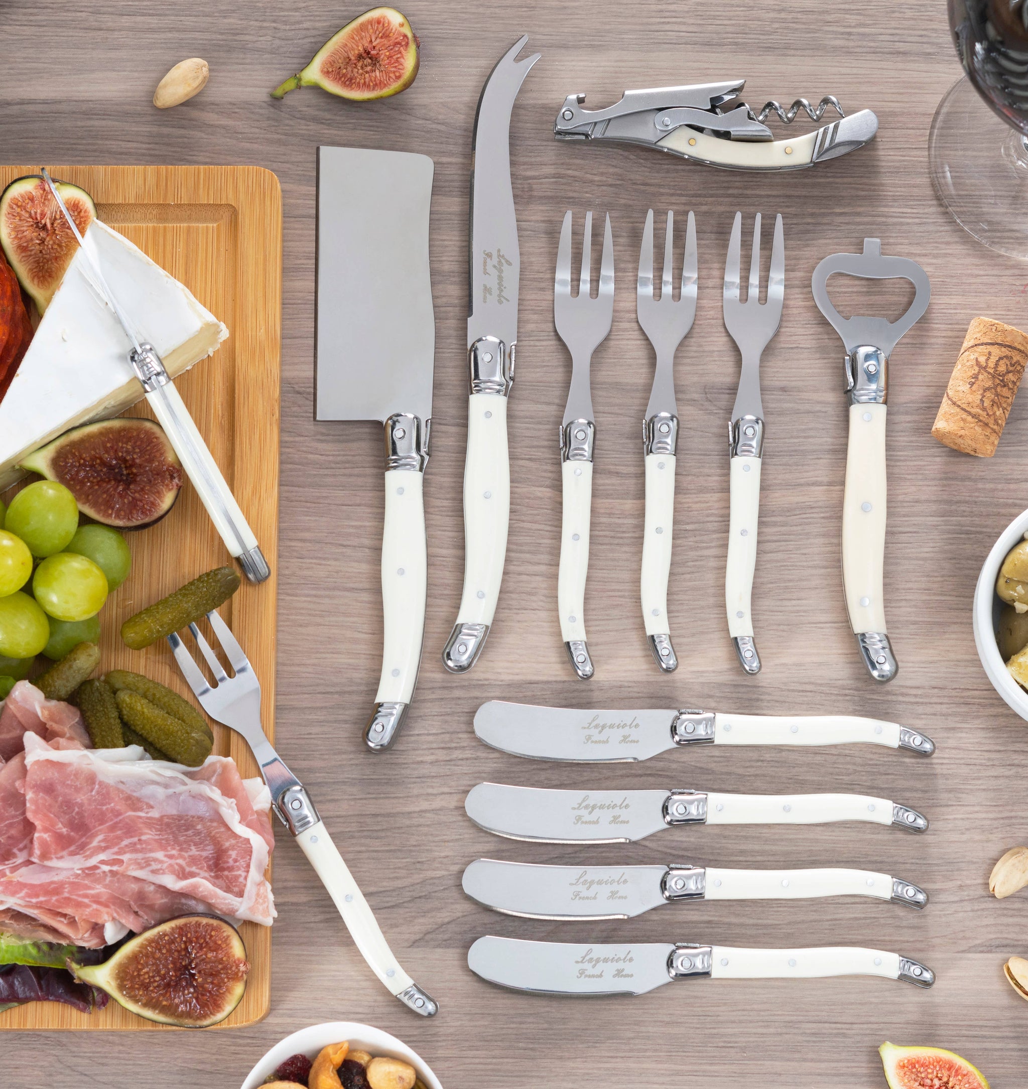 French Home - Laguiole 4-Piece Spreader Set with Faux Ivory Handles