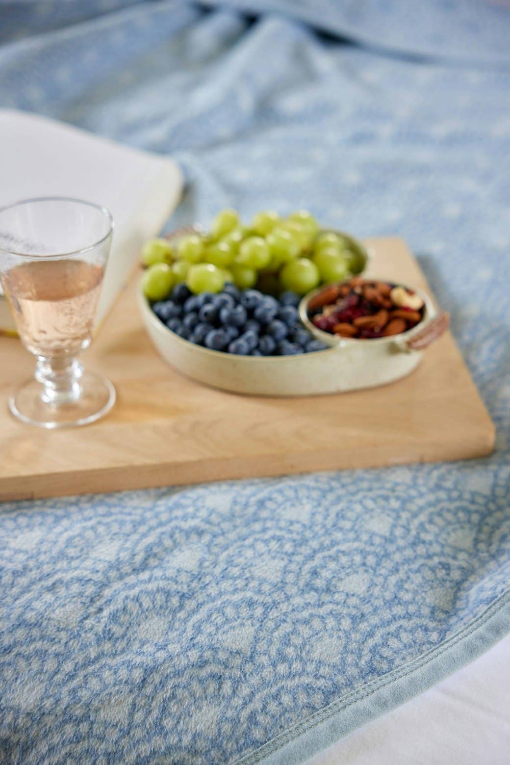 ChappyWrap - Seaside Scallops Fog Blanket